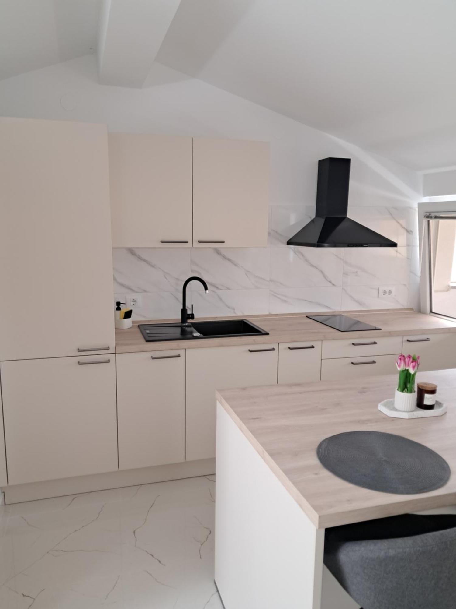 Studio Apartman Nega 2 Rovinj Exterior foto